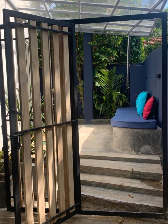Pranaya Hiriketiya Dickwella Exterior foto
